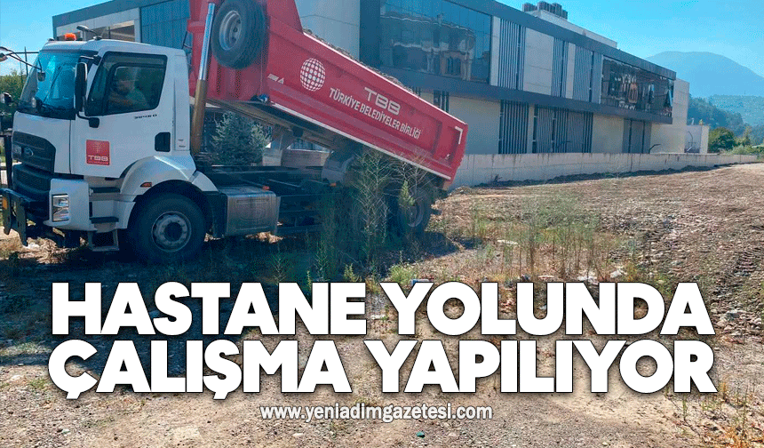 Hastane yolunda çalışma yapılıyor