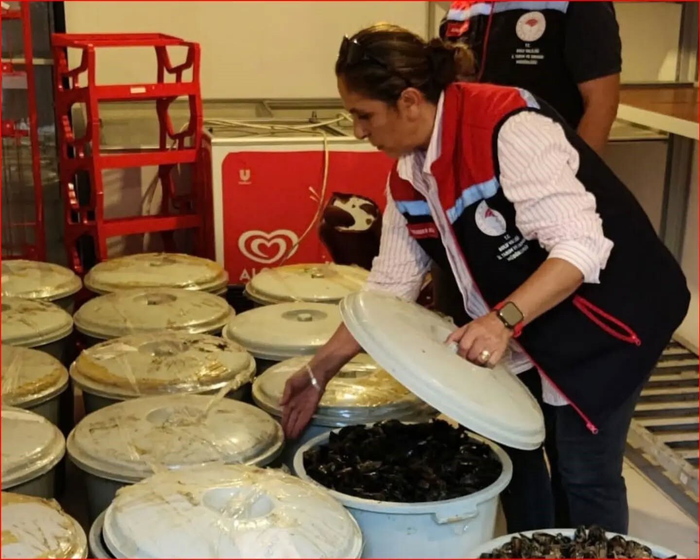 650 kilo kaçak midye ele geçirildi