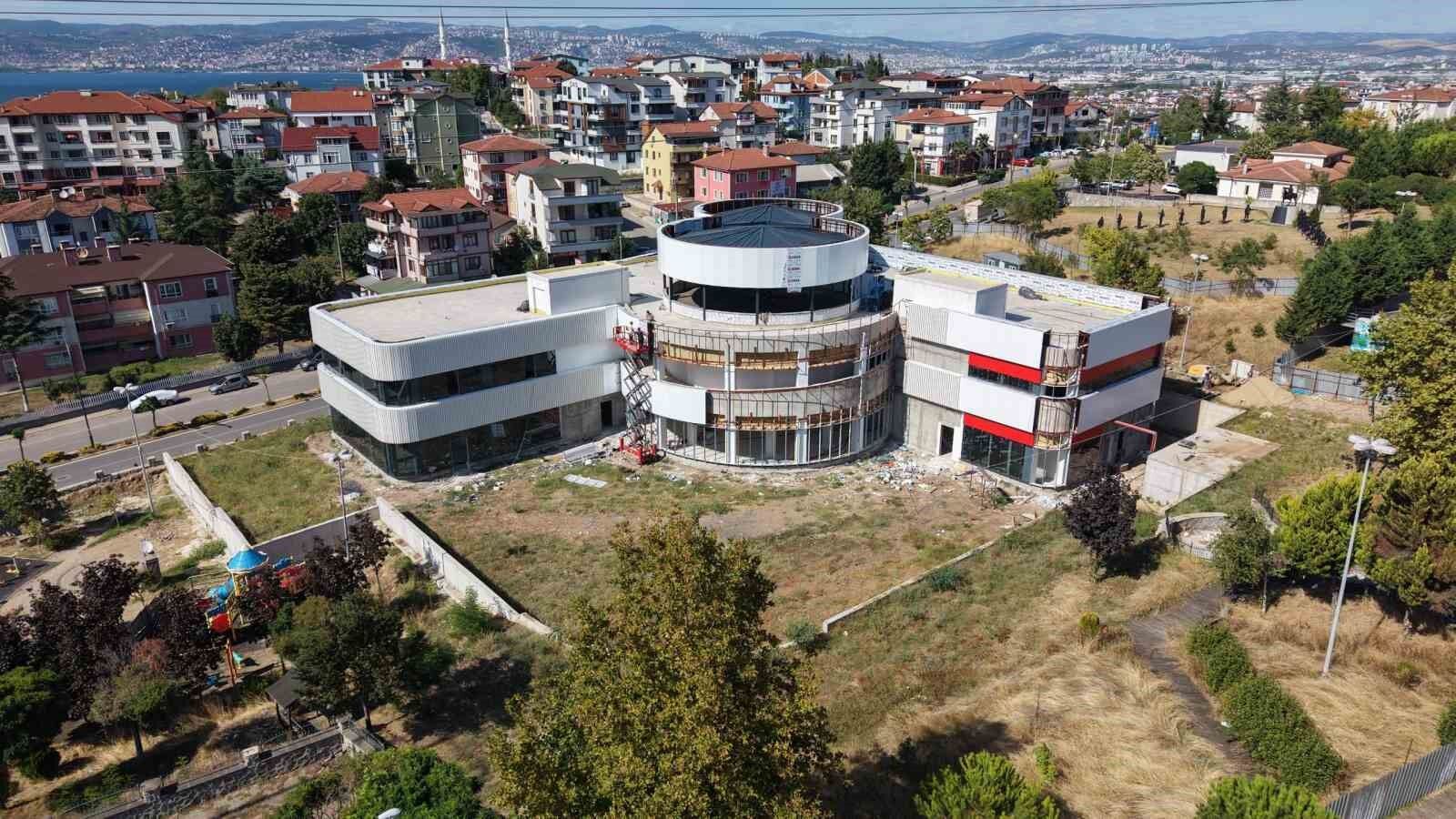 Başiskele'de çocukların yeni dünyasında sona doğru