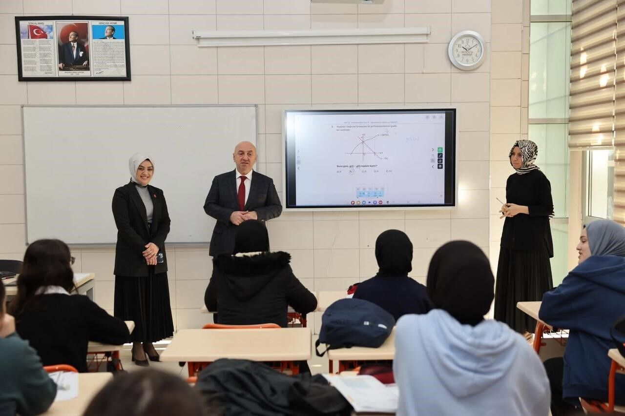 Darıca'da öğrenciye destek