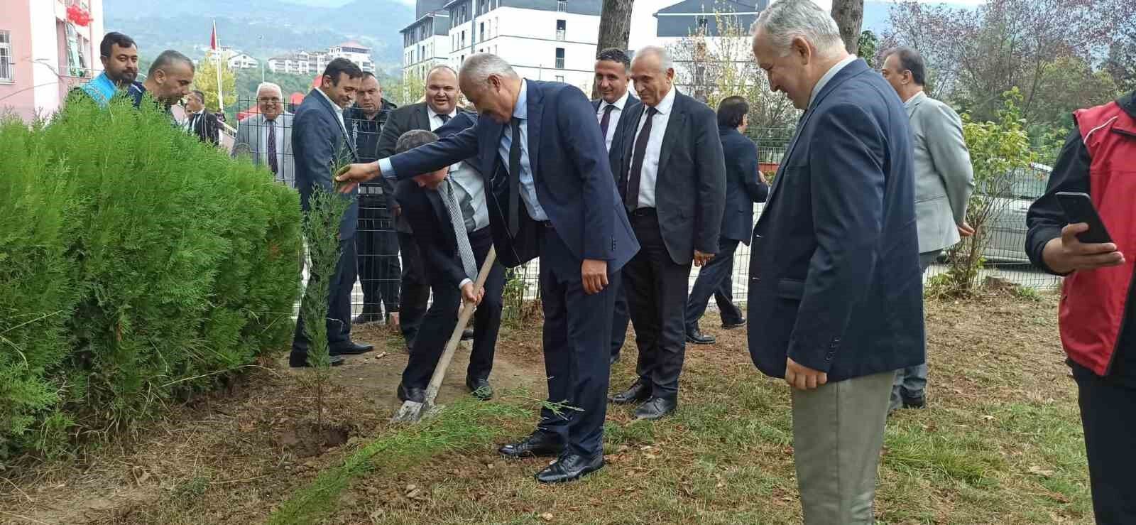 Devrek'te İlköğretim haftası kutlama programı