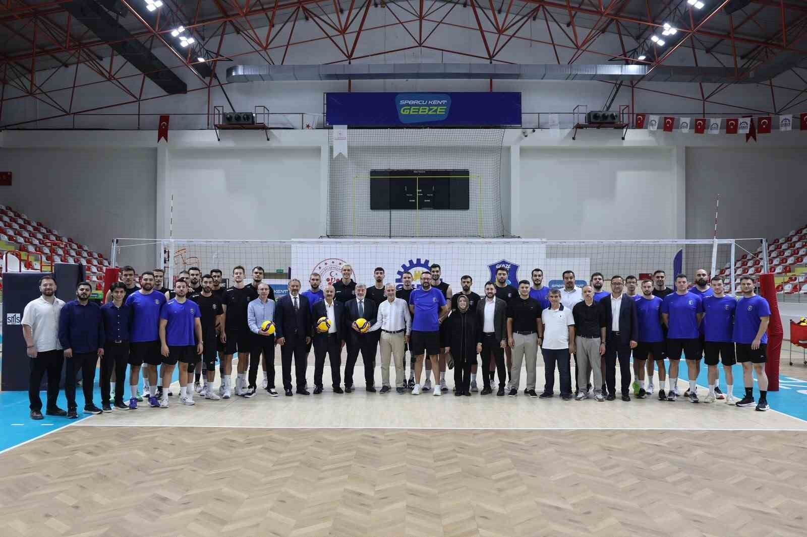 Gebze'nin Efeler Ligi ekibi yeni sezona hazırlanıyor