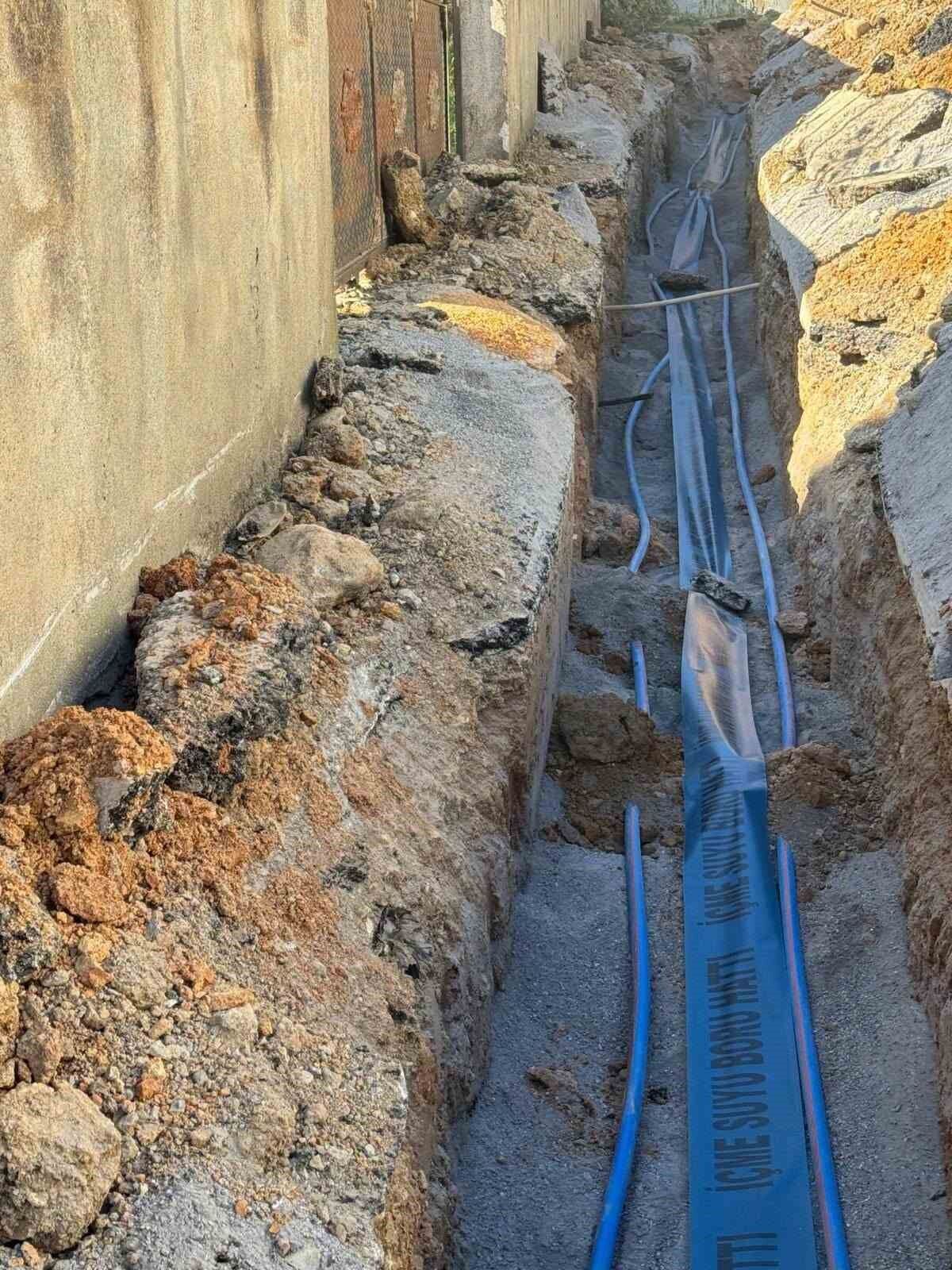 Karaçörtlen köyünde içme suyu altyapısı yenileniyor