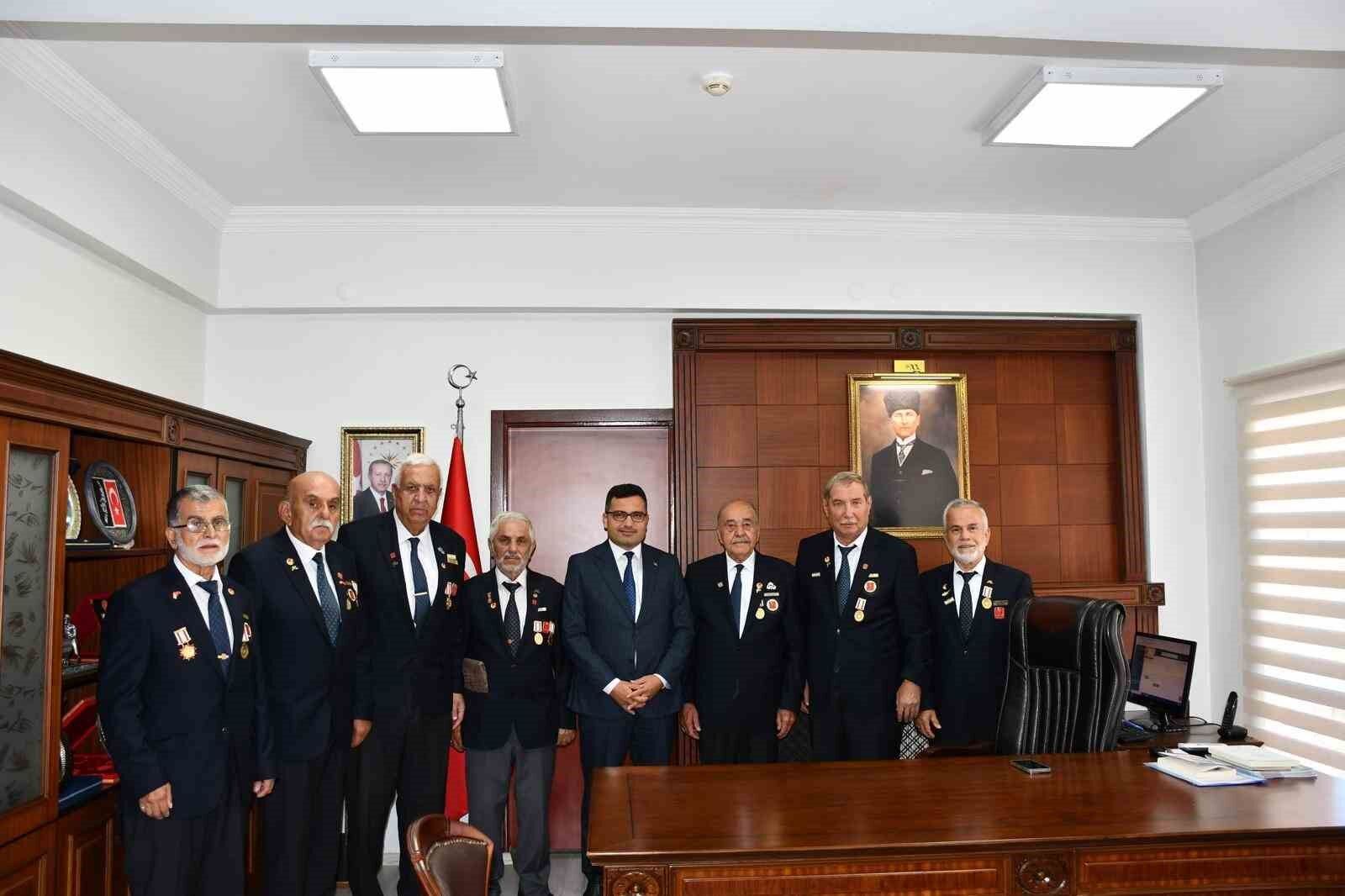 Kıbrıs Gazilerinden Kaymakam Köksal'a Ziyaret