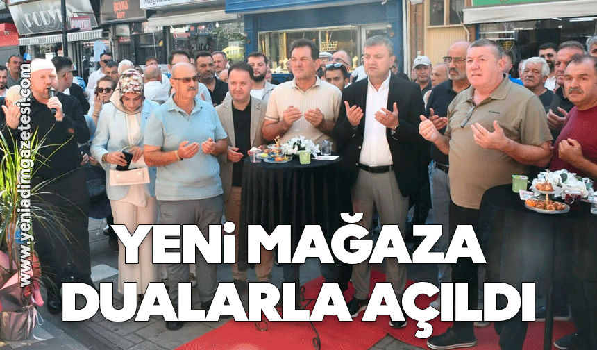 Yeni mağaza dualarla açıldı