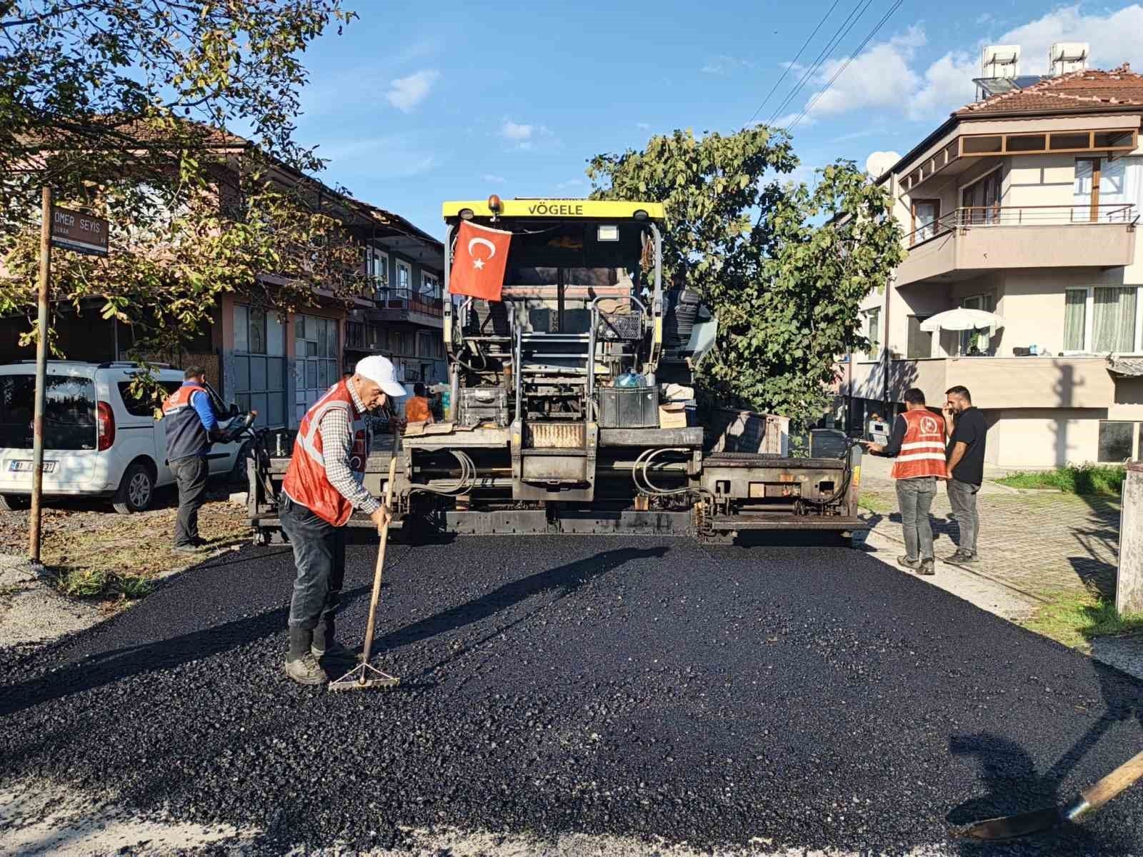 Asfalt çalışmaları 24 saat sistemine döndü