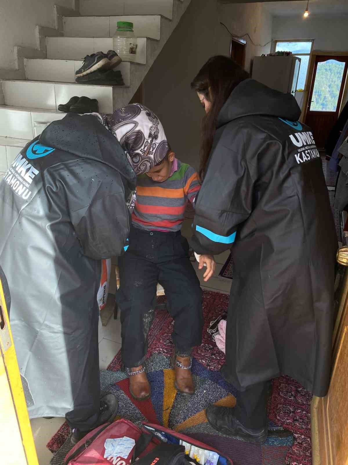 Kaybolan zihinsel engelli genci ekipler buldu