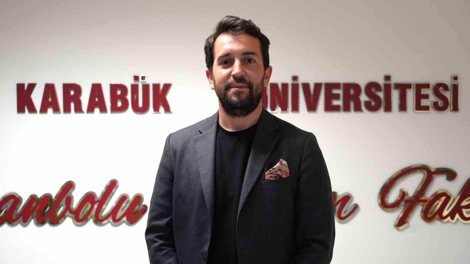 KBÜ'lü akademisyen KOBİ'lerin dijital dönüşüm projesinde görev alacak